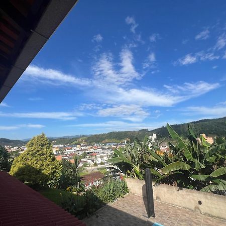 Casa Com Visao Panoramica No Centro De Nova Trento Exterior foto